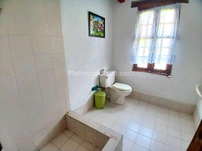 Casa de 4 alcobas en venta en La Trinidad Fonqueta, Chía · foto 3 de 20