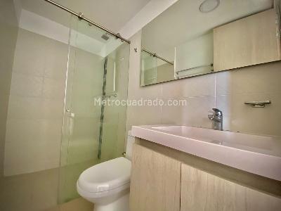 Apartamento de 3 alcobas en venta en Conjunto Residencial Boreal, Ibagué, 74 m² · foto 16 de 18
