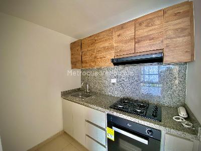 Apartamento de 3 alcobas en venta en Conjunto Residencial Boreal, Ibagué, 74 m² · foto 3 de 18