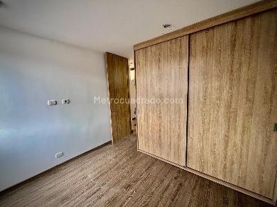 Apartaestudio en venta en Niza Edificio 127 Living, Bogotá, 37 m² · foto 13 de 20