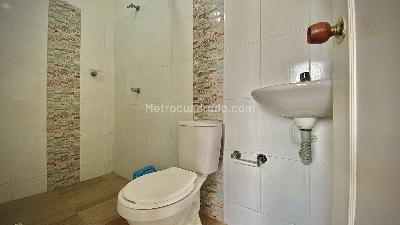 Apartamento de 5 alcobas en venta en Terrazas, Bucaramanga, 137 m² · foto 4 de 19