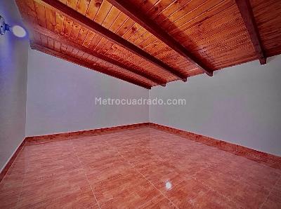 Casa en venta en Calatrava, Itagüí · foto 6 de 9