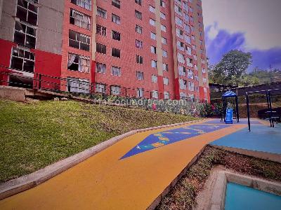 Apartamento de 2 alcobas en venta en Conjunto Residencial, Sabaneta, 48 m² · foto 2 de 20