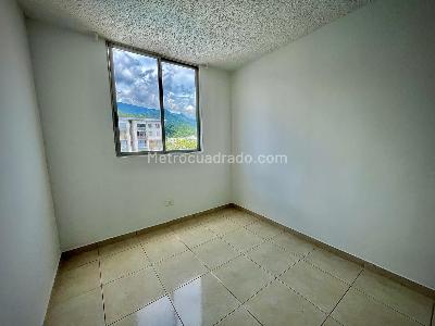 Apartamento de 3 alcobas en venta en Conjunto Residencial Bosques De Fonderella Salado, Ibagué, 60 m² · foto 17 de 20