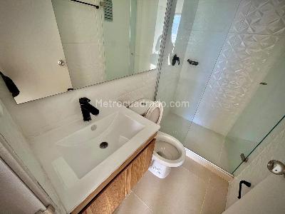 Apartamento de 3 alcobas en venta en Conjunto Residencial Genova, Barranquilla, 53 m² · foto 7 de 20