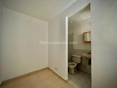 Apartamento de 4 alcobas en venta en Conjunto Residencial Santillana, Barranquilla, 139 m² · foto 9 de 20