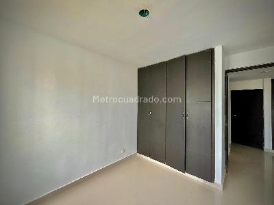 Apartamento de 4 alcobas en venta en Conjunto Residencial Santillana, Barranquilla, 139 m² · foto 18 de 20