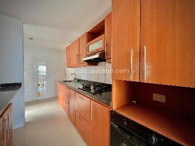 Apartamento de 4 alcobas en venta en Conjunto Residencial Santillana, Barranquilla, 139 m² · foto 6 de 20