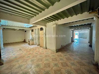 Casa de 3 alcobas en venta en La Merced, Cali, 264 m² · foto 12 de 18