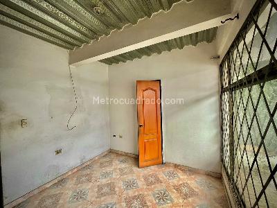Casa de 3 alcobas en venta en La Merced, Cali, 264 m² · foto 16 de 18