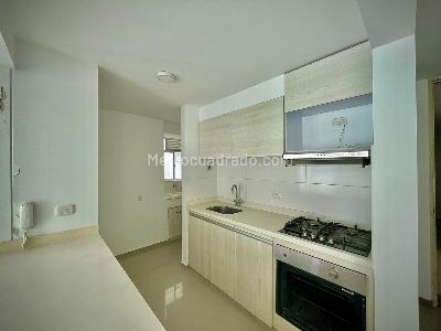 Apartamento de 3 alcobas en venta en Conjunto Residencial Moretti, Cali, 83 m² · foto 4 de 9