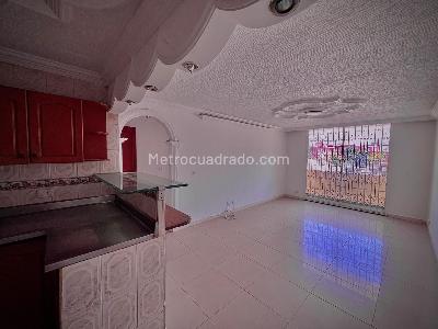 Apartamento de 2 alcobas en venta en Edificio Torre Bolivar, Medellín, 64 m² · foto 18 de 19