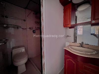 Apartamento de 2 alcobas en venta en Edificio Torre Bolivar, Medellín, 64 m² · foto 8 de 19