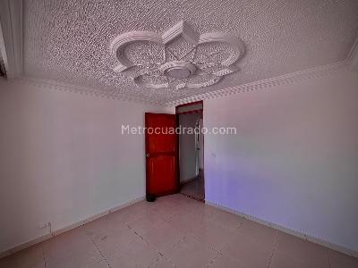 Apartamento de 2 alcobas en venta en Edificio Torre Bolivar, Medellín, 64 m² · foto 11 de 19
