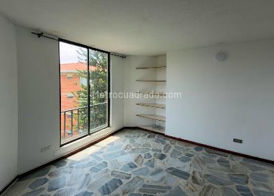 Apartamento de 3 alcobas en venta en Cañaveralejo Conjunto Residencial Antigua Ii, Cali, 75 m² · foto 8 de 13
