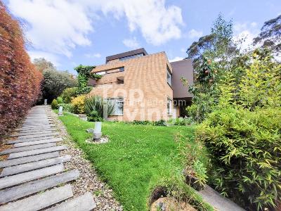 Casa de 4 alcobas en venta en La Calera, La Calera, 310 m² · foto 2 de 20