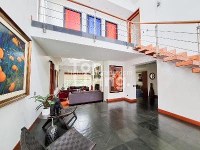 Casa de 4 alcobas en venta en Guaymaral, Bogotá, 382 m² · foto 3 de 20