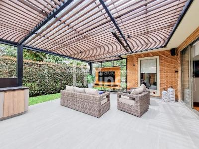Casa de 4 alcobas en venta en Guaymaral, Bogotá, 382 m² · foto 7 de 20