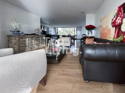 Apartamento de 3 alcobas en venta en Chapinero Alto, Bogotá, 178 m² · foto 2 de 20