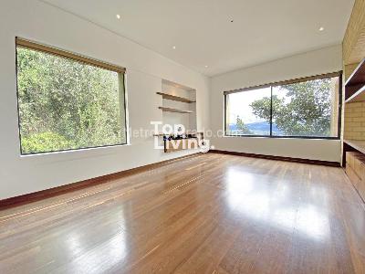 Casa de 4 alcobas en venta en La Calera, La Calera, 385 m² · foto 3 de 20