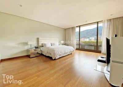 Apartamento de 5 alcobas en venta en Chico Norte, Bogotá, 1015 m² · foto 10 de 20