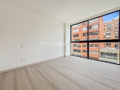 Apartamento de 2 alcobas en venta en Chico, Bogotá, 83 m² · foto 6 de 9