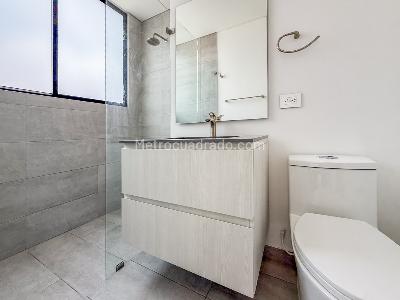 Apartamento de 2 alcobas en venta en Chico, Bogotá, 83 m² · foto 7 de 9