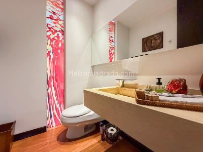 Apartamento de 4 alcobas en arriendo en Cerro Norte, Bogotá, 400 m² · foto 14 de 20