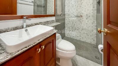 Apartamento en venta en Chico, Bogotá · foto 14 de 18