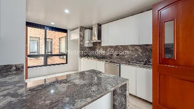 Apartamento en venta en Chico, Bogotá · foto 3 de 18