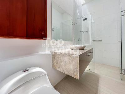 Casa de 4 alcobas en venta en Puerto Peñalisa, Girardot, 302 m² · foto 18 de 20