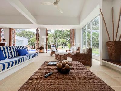 Casa de 4 alcobas en venta en Puerto Peñalisa, Girardot, 302 m² · foto 4 de 20