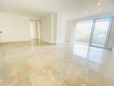 Apartamento de 3 alcobas en venta en Cristales, Cali, 132 m² · foto 2 de 20