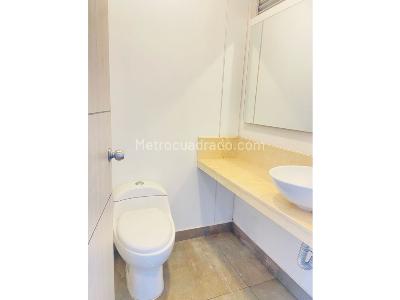 Apartamento de 3 alcobas en venta en Cristales, Cali, 132 m² · foto 7 de 20