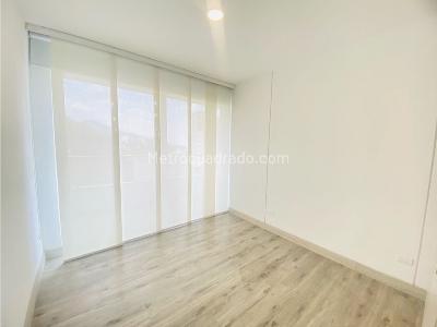 Apartamento de 3 alcobas en venta en Cristales, Cali, 132 m² · foto 8 de 20