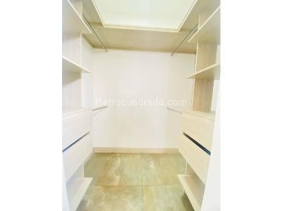 Apartamento de 3 alcobas en venta en Cristales, Cali, 132 m² · foto 16 de 20