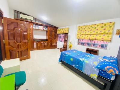 Casa de 4 alcobas en venta en San Joaquin, Cali, 176 m² · foto 17 de 20