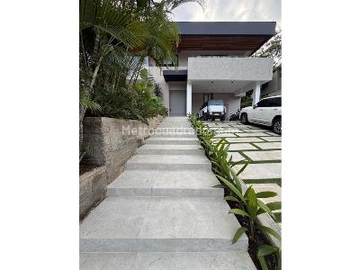 Casa de 5 alcobas en venta en Pance, Cali, 850 m² · foto 3 de 19