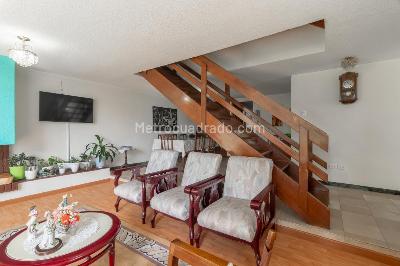 Casa en venta en La Floresta, Bogotá · foto 3 de 18