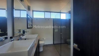 Casa de 4 alcobas en venta en Condominio Villa Los Pinos, Cajicá, 235 m² · foto 15 de 20