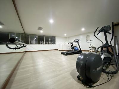 Apartamento de 3 alcobas en venta en Los Rosales, Bogotá, 190 m² · foto 19 de 19