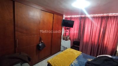 Casa de 3 alcobas en venta en Carvajal, Bogotá, 219 m² · foto 7 de 13