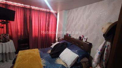 Casa de 3 alcobas en venta en Carvajal, Bogotá, 219 m² · foto 8 de 13