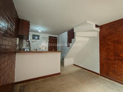 Apartamento de 1 alcoba en venta en Barrancas, Bogotá, 32 m² · foto 2 de 12