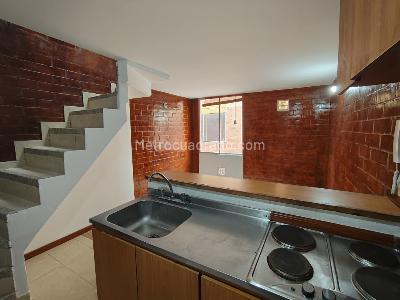 Apartamento de 1 alcoba en venta en Barrancas, Bogotá, 32 m² · foto 3 de 12