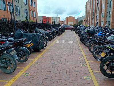 Apartamento de 2 alcobas en venta en Ciudad Verde, Soacha, 40 m² · foto 12 de 16