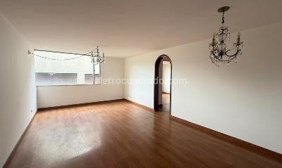 Apartamento de 2 alcobas en venta en Iberia Colina Campestre, Bogotá, 58 m² · foto 3 de 18