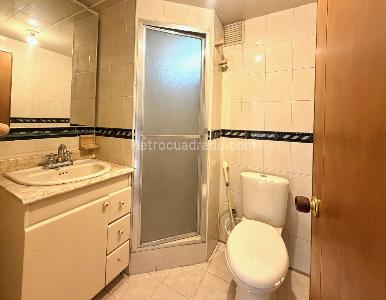 Apartamento de 2 alcobas en venta en Iberia Colina Campestre, Bogotá, 58 m² · foto 12 de 18