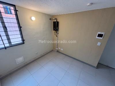 Apartaestudio en arriendo en El Mirador, Bogotá, 28 m² · foto 2 de 7
