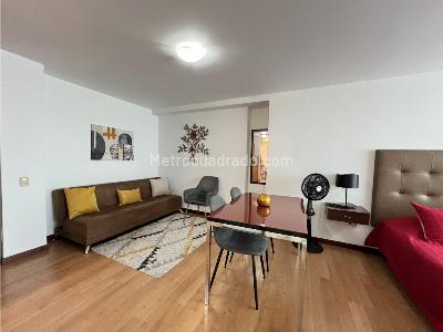 Apartaestudio en venta en Oviedo, Medellín, 40 m² · foto 4 de 17